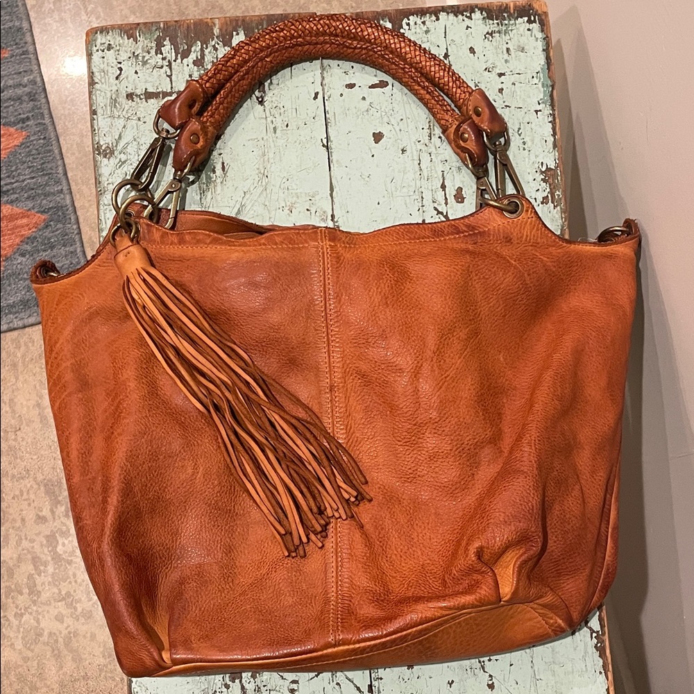 Bayside84 Calla Lilly XL Hobo- Cognac